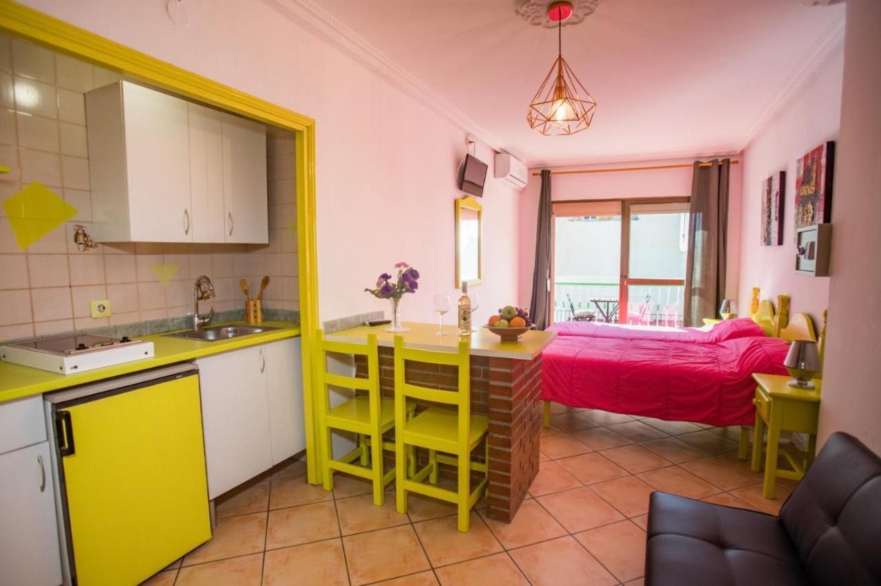 Apartamentos Carihuela Torremolinos Exteriér fotografie